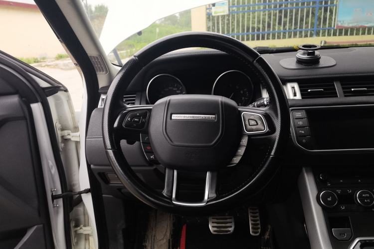 Used Land Rover Range Evoque 2014 2.0T 5-Door Ignite Edition Steering Wheel