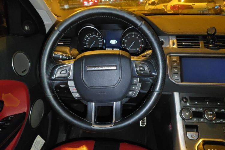 Used Land Rover Range Evoque 2014 2.0T 5-Door Ignite Edition Steering Wheel