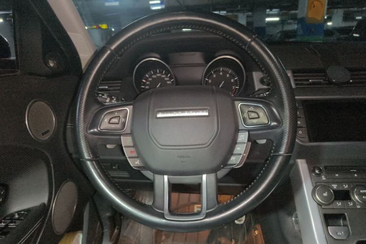Used Land Rover Range Evoque 2014 2.0T 5-Door Ignite Edition Steering Wheel