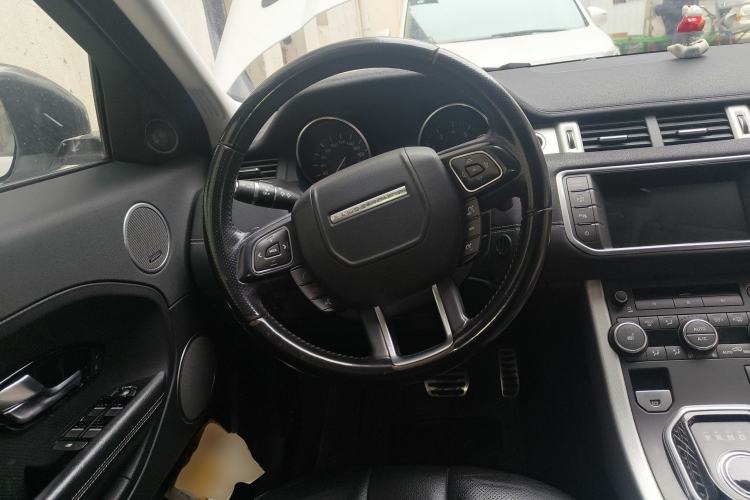 Used Land Rover Range Evoque 2014 2.0T 5-Door Ignite Edition Steering Wheel