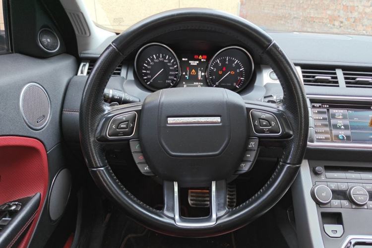 Used Land Rover Range Evoque 2014 2.0T 5-Door Ignite Edition Steering Wheel