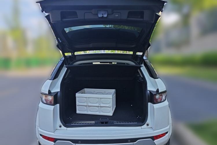 Used Land Rover Range Evoque 2014 2.0T 5-Door Ignite Edition Trunk