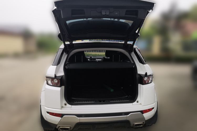 Used Land Rover Range Evoque 2014 2.0T 5-Door Ignite Edition Trunk