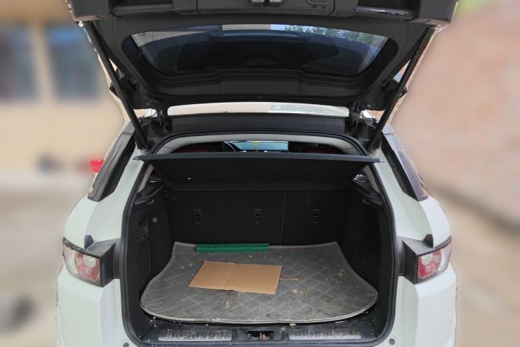 Used Land Rover Range Evoque 2014 2.0T 5-Door Ignite Edition Trunk