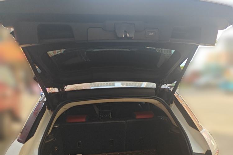 Used Land Rover Range Evoque 2014 2.0T 5-Door Ignite Edition Trunk