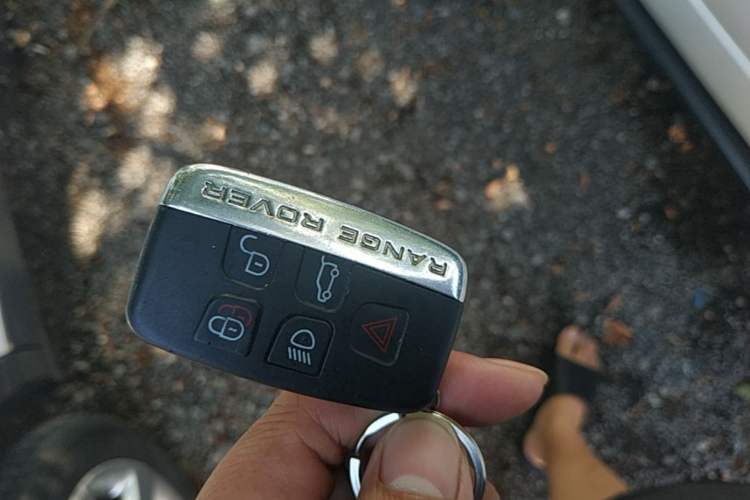 Used Land Rover Range Evoque 2014 2.0T 5-Door Ignite Edition Vehicle Key