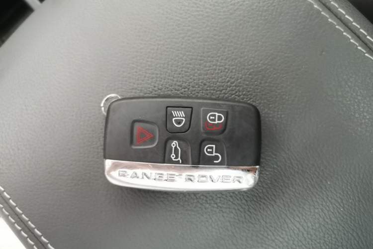 Used Land Rover Range Evoque 2014 2.0T 5-Door Ignite Edition Vehicle Key