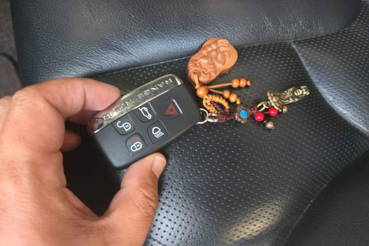 Used Land Rover Range Evoque 2014 2.0T 5-Door Ignite Edition Vehicle Key