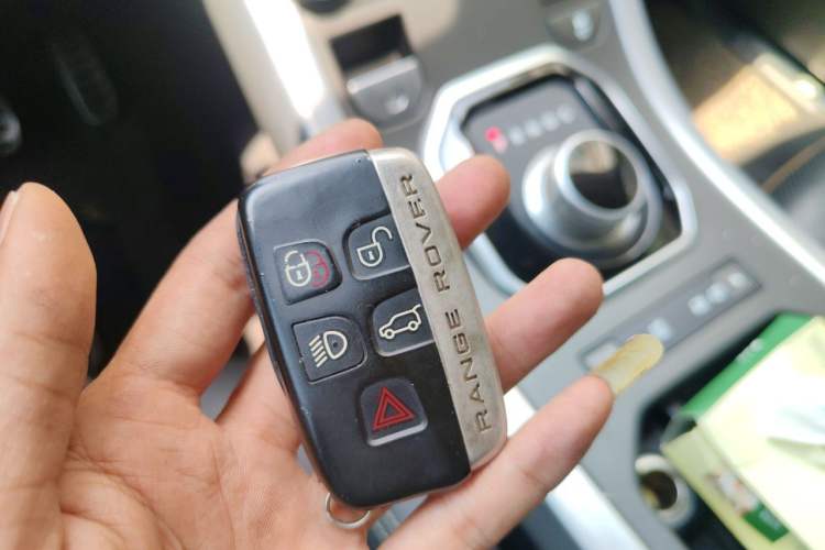 Used Land Rover Range Evoque 2014 2.0T 5-Door Ignite Edition Vehicle Key