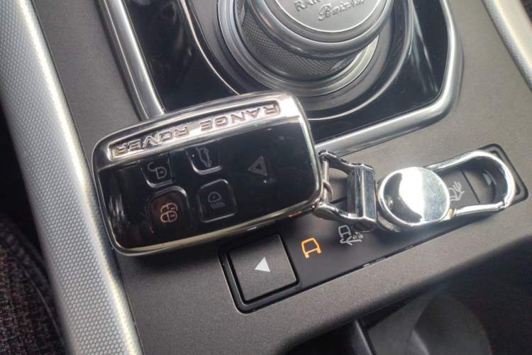Used Land Rover Range Evoque 2014 2.0T 5-Door Ignite Edition Vehicle Key