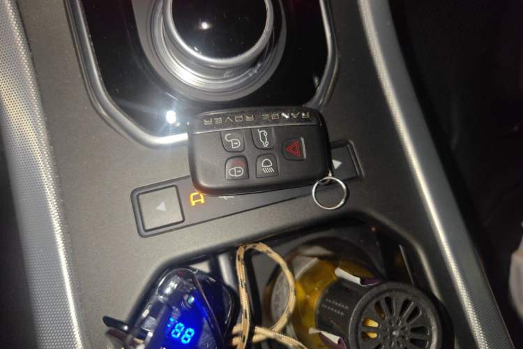 Used Land Rover Range Evoque 2014 2.0T 5-Door Ignite Edition Vehicle Key