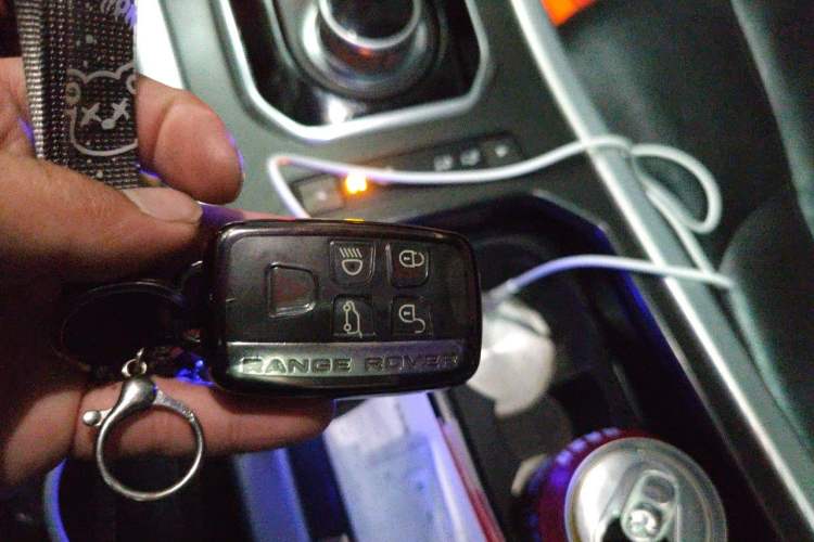 Used Land Rover Range Evoque 2014 2.0T 5-Door Ignite Edition Vehicle Key