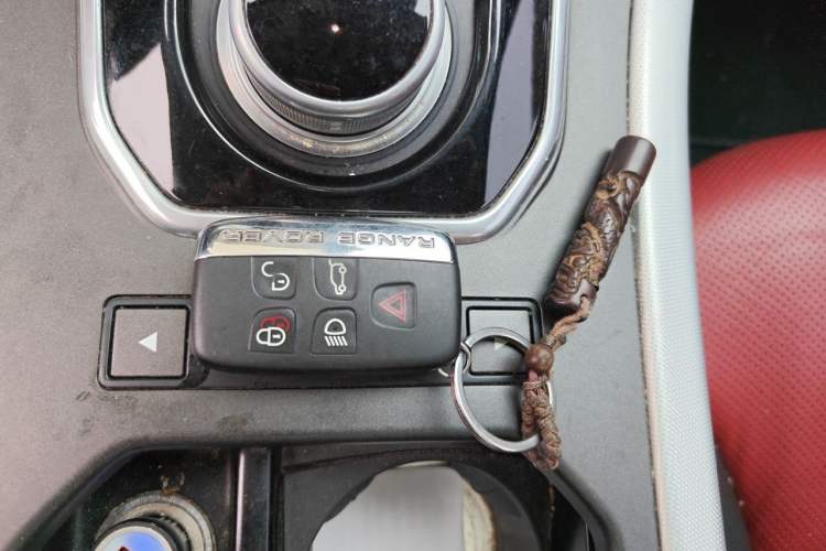 Used Land Rover Range Evoque 2014 2.0T 5-Door Ignite Edition Vehicle Key