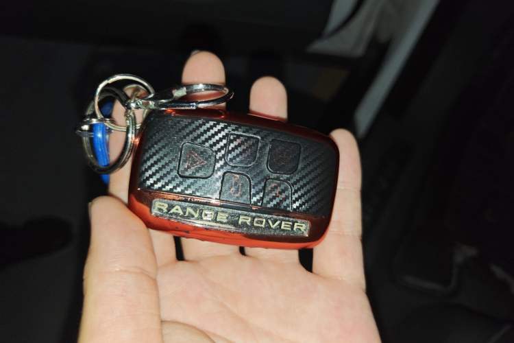 Used Land Rover Range Evoque 2014 2.0T 5-Door Ignite Edition Vehicle Key
