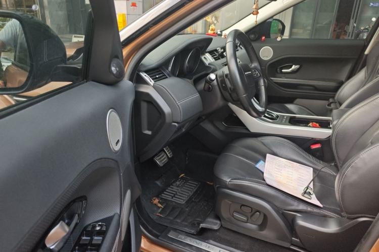 Used Land Rover Range Evoque 2014 2.0T 5-Door Ignite Edition Driver Seat
