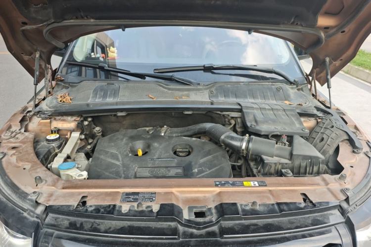 Used Land Rover Range Evoque 2014 2.0T 5-Door Ignite Edition Engine Bay