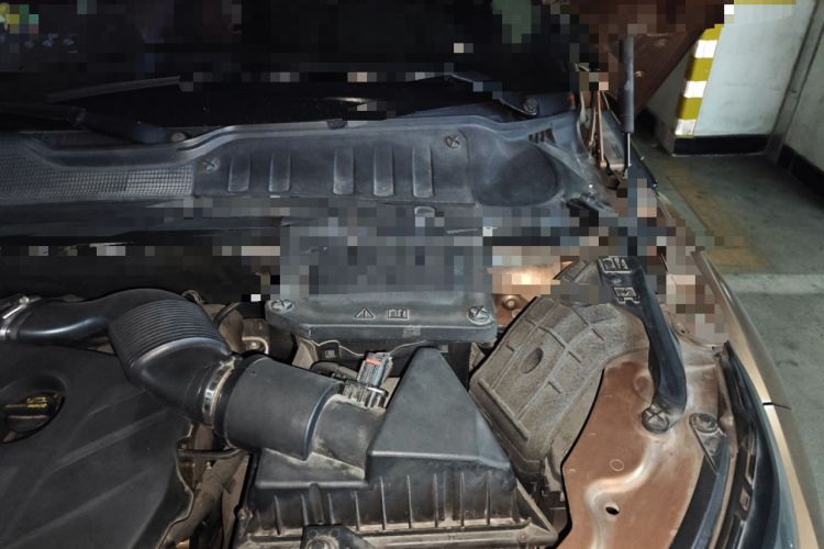 Used Land Rover Range Evoque 2014 2.0T 5-Door Ignite Edition Engine Bay Left