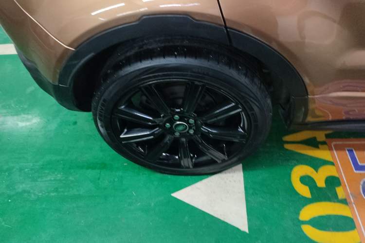 Used Land Rover Range Evoque 2014 2.0T 5-Door Ignite Edition Exterior 8