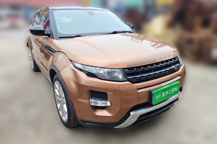 Used Land Rover Range Evoque 2014 2.0T 5-Door Ignite Edition Front Right 45 Deg