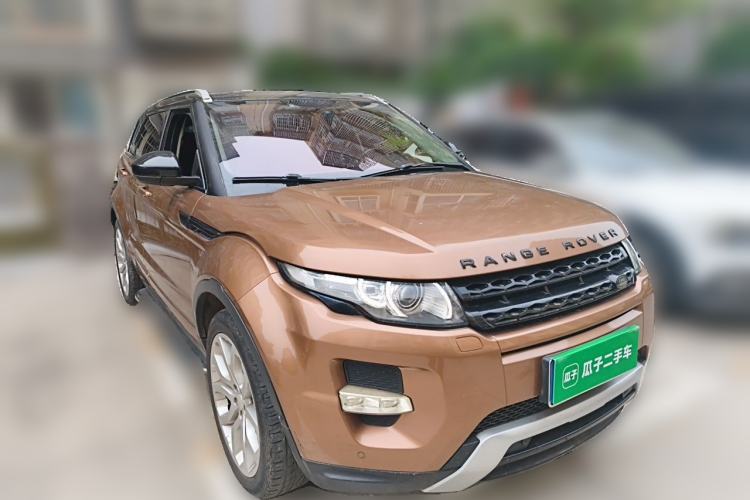 Used Land Rover Range Evoque 2014 2.0T 5-Door Ignite Edition Front Right 45 Deg