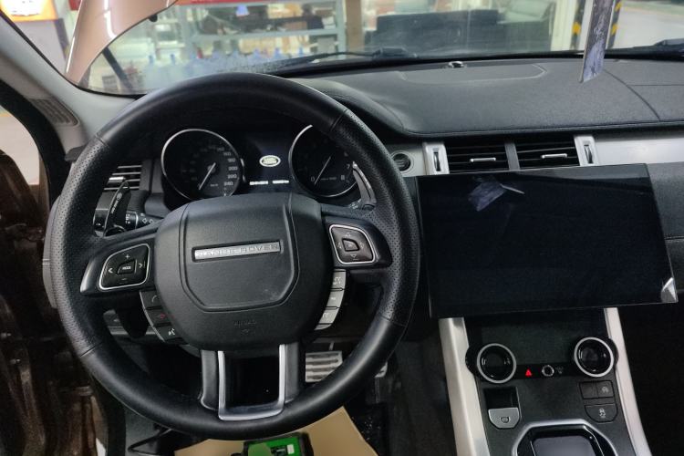 Used Land Rover Range Evoque 2014 2.0T 5-Door Ignite Edition Interior 2