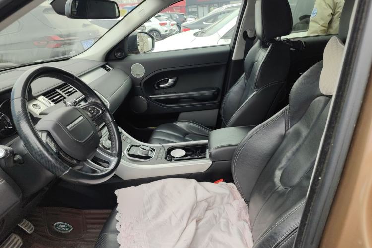 Used Land Rover Range Evoque 2014 2.0T 5-Door Ignite Edition Left Front Seat
