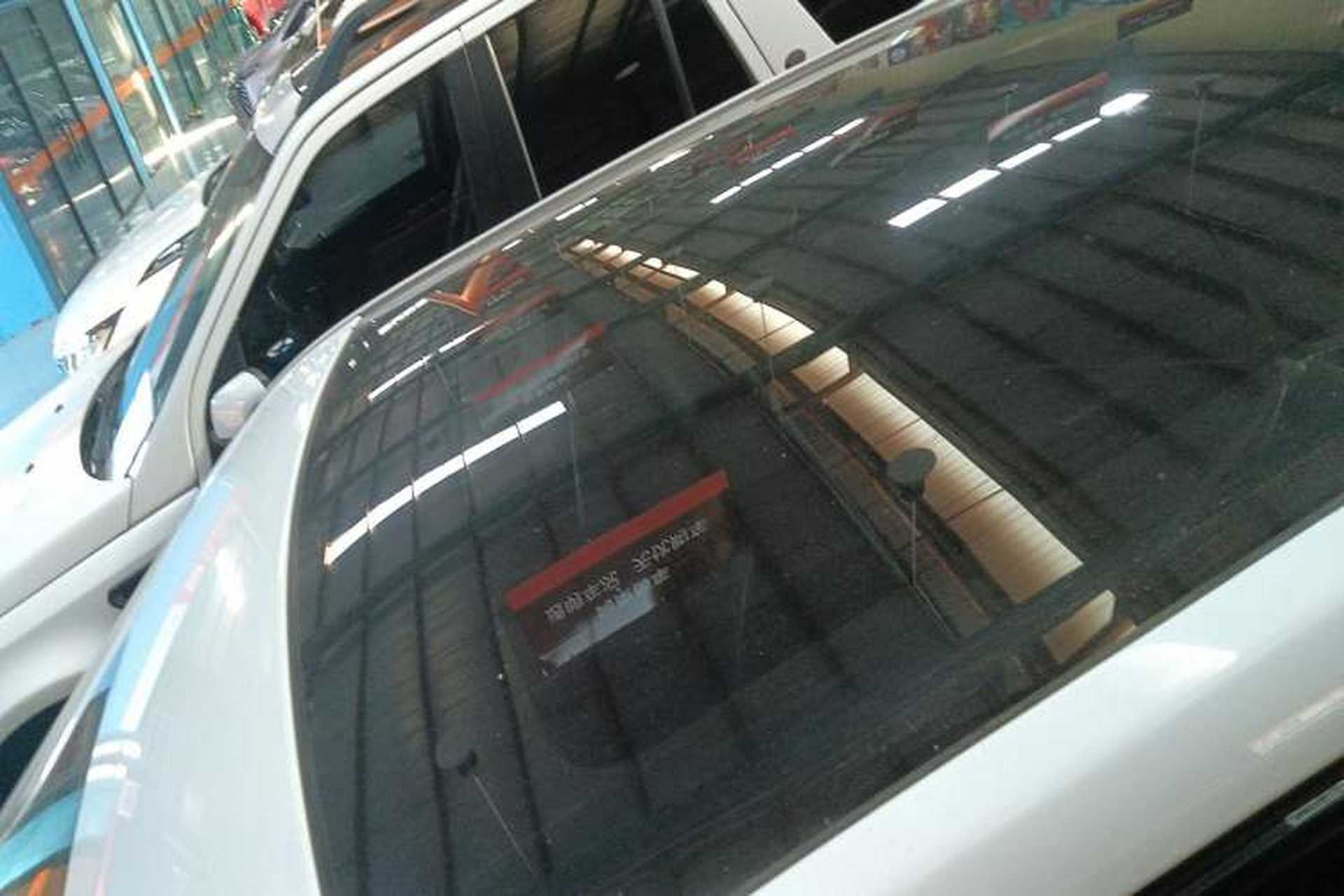 Used Land Rover Range Evoque 2014 2.0T 5-Door Ignite Edition Roof