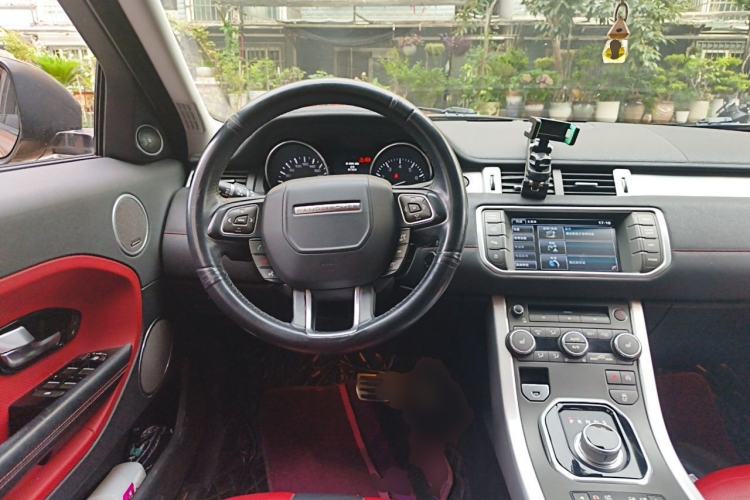 Used Land Rover Range Evoque 2014 2.0T 5-Door Ignite Edition Steering Wheel