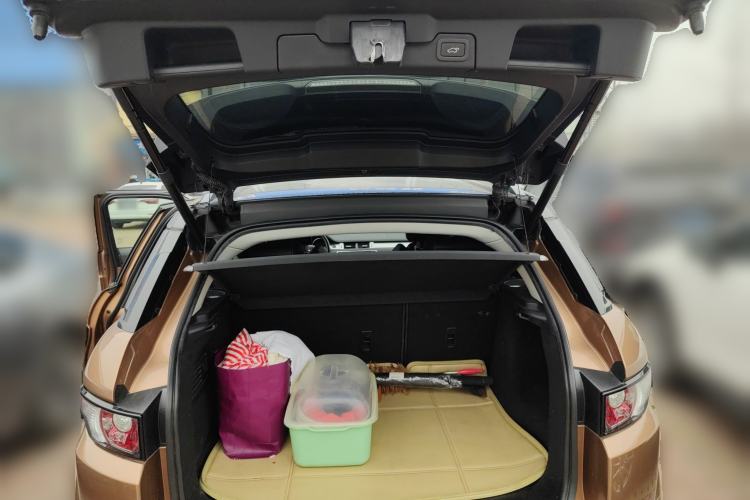 Used Land Rover Range Evoque 2014 2.0T 5-Door Ignite Edition Trunk