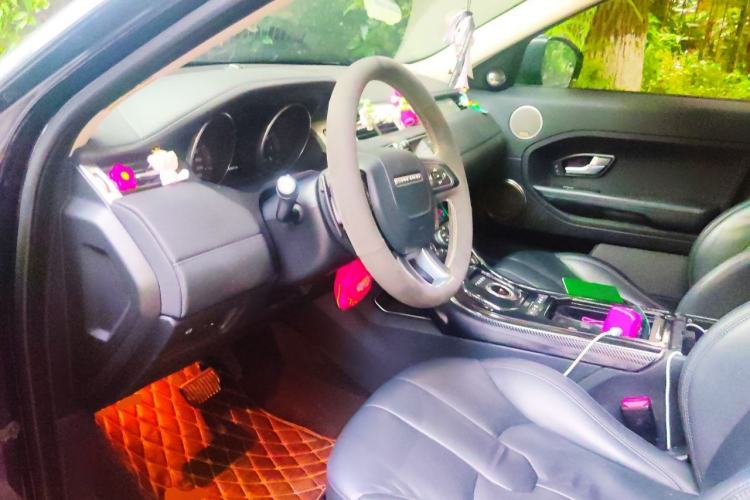 Used Land Rover Range Evoque 2015 2.0T Five-Door Zhiyao Edition Driver Seat