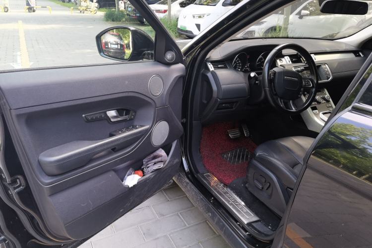 Used Land Rover Range Evoque 2015 2.0T Five-Door Zhiyao Edition Driver Seat
