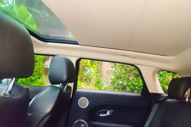 Used Land Rover Range Evoque 2015 2.0T Five-Door Zhiyao Edition Headliner