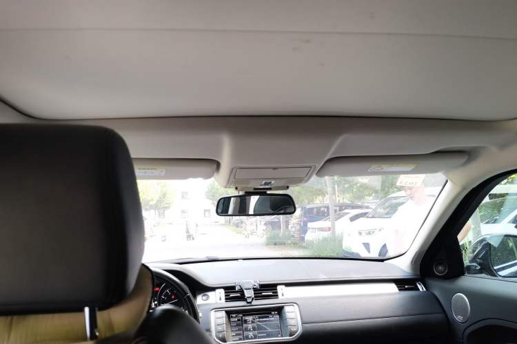 Used Land Rover Range Evoque 2015 2.0T Five-Door Zhiyao Edition Headliner