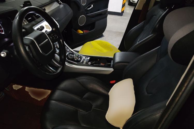 Used Land Rover Range Evoque 2015 2.0T Five-Door Zhiyao Edition Left Front Seat