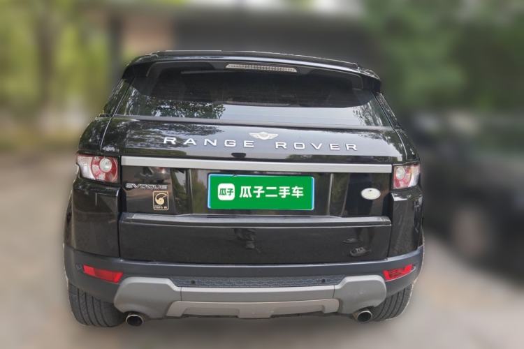 Used Land Rover Range Evoque 2015 2.0T Five-Door Zhiyao Edition Rear