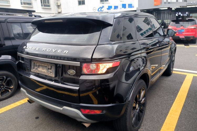 Used Land Rover Range Evoque 2015 2.0T Five-Door Zhiyao Edition Rear Right 45 Deg