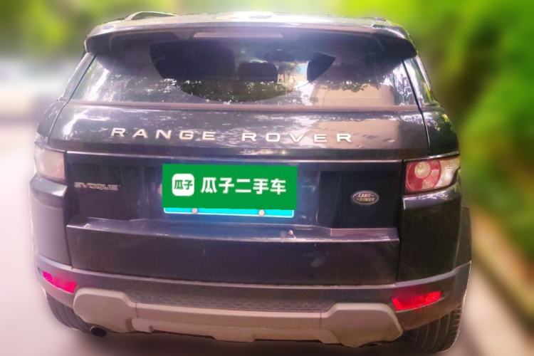 Used Land Rover Range Evoque 2015 2.0T Five-Door Zhiyao Edition Rear