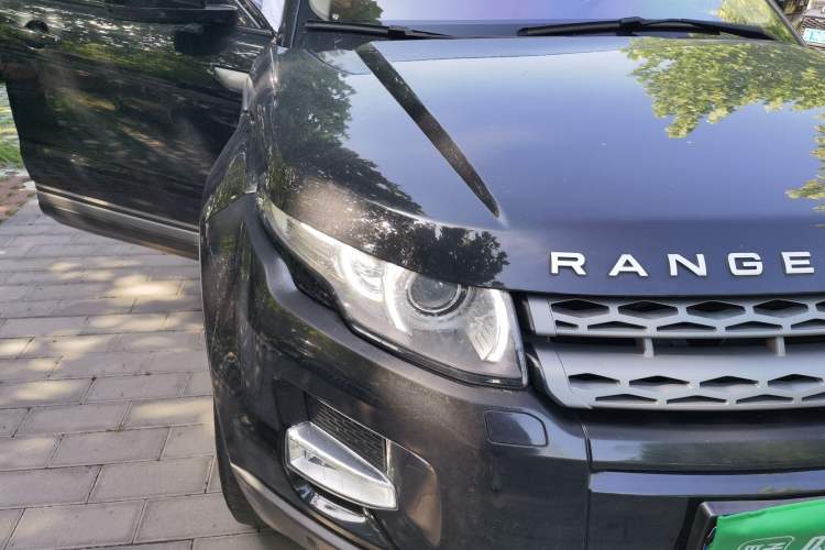 Used Land Rover Range Evoque 2015 2.0T Five-Door Zhiyao Edition Right Front Headlight