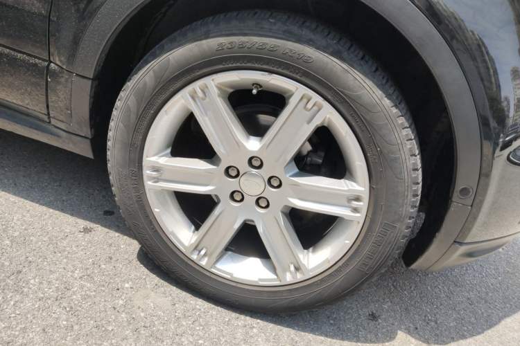 Used Land Rover Range Evoque 2015 2.0T Five-Door Sporty Edition Right Front Wheel Hub
