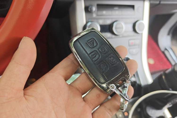 Used Land Rover Range Evoque 2015 2.0T Five-Door Zhiyao Edition Vehicle Key