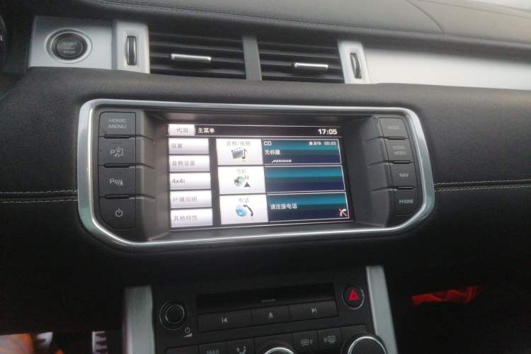 Used Land Rover Range Evoque 2015 2.0T 5-Door Ignite Edition Audio And AC Panel