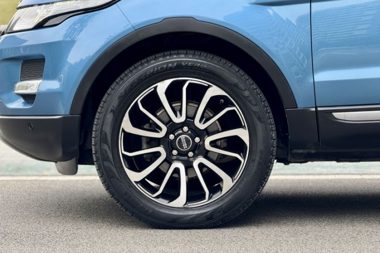 Used Land Rover Range Evoque 2015 2.0T Five-Door Zhiyao Edition Exterior 3