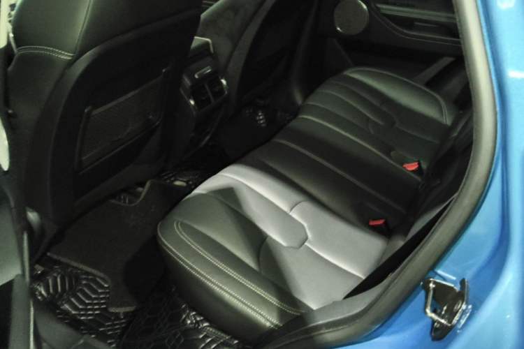 Used Land Rover Range Evoque 2015 2.0T Five-Door Sporty Edition Left Rear Seat
