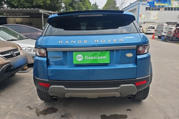 Used Land Rover Range Evoque 2015 2.0T Five-Door Zhiyao Edition Rear