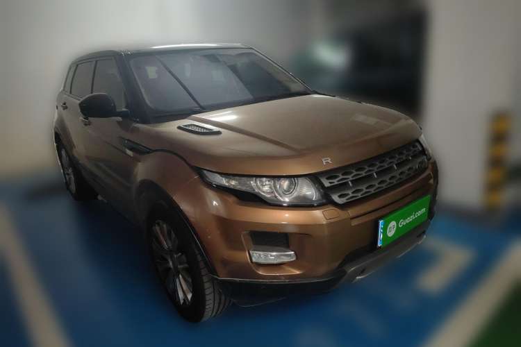 Used Land Rover Range Evoque 2015 2.0T Five-Door Zhiyao Edition Front Right 45 Deg