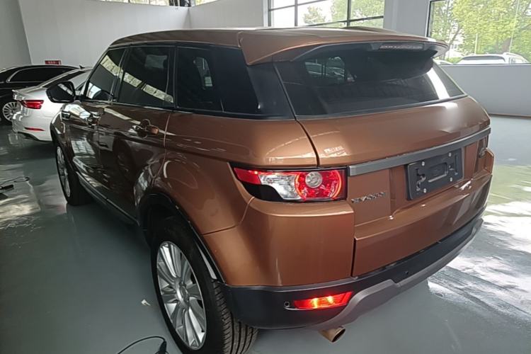 Used Land Rover Range Evoque 2015 2.0T Five-Door Zhiyao Edition Rear Left 45 Deg
