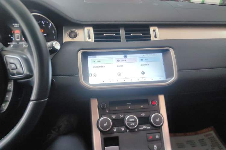 Used Land Rover Range Evoque 2015 2.0T Five-Door Zhiyao Edition Audio And AC Panel