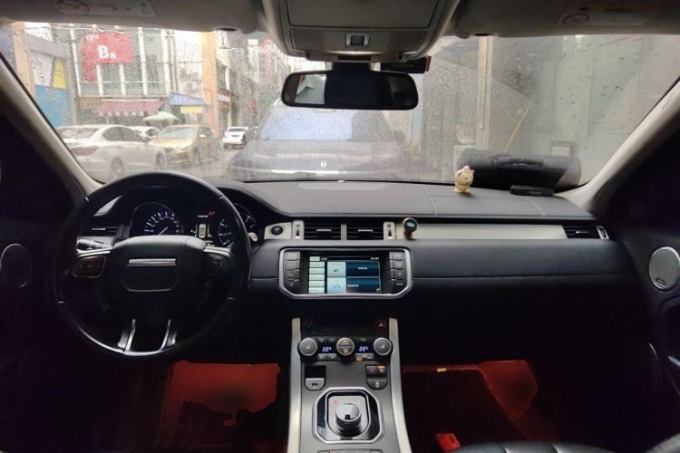 Used Land Rover Range Evoque 2015 2.0T Five-Door Fashion Edition Center Console