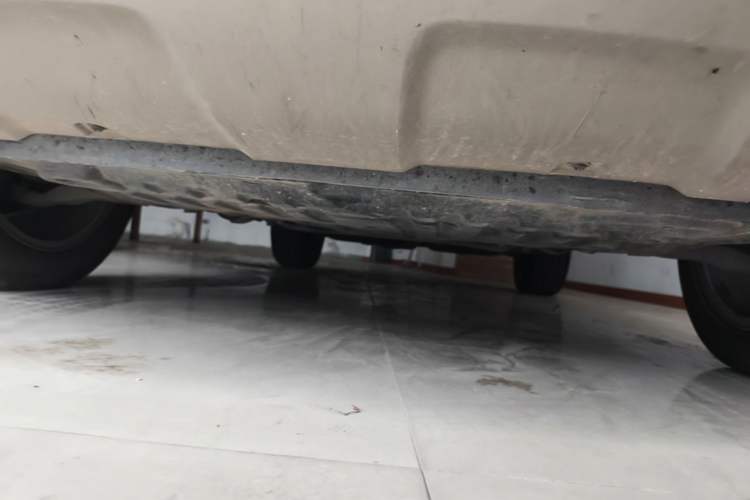 Used Land Rover Range Evoque 2015 2.0T Five-Door Zhiyao Edition Chassis Front