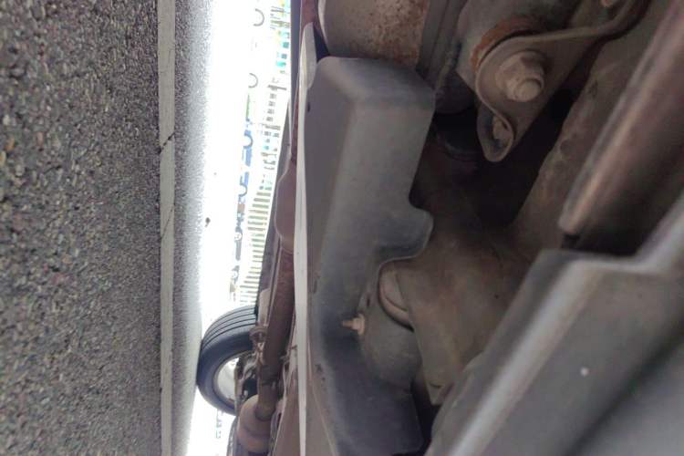 Used Land Rover Range Evoque 2015 2.0T Five-Door Zhiyao Edition Chassis Rear Right